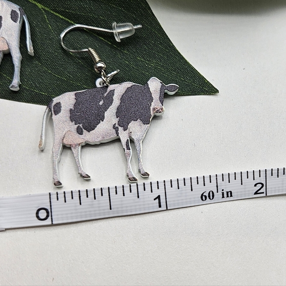 Black white moo cow acrylic dangle earrings Cute Chic Dairy Cattle Animal Drop H - Picture 5 of 8